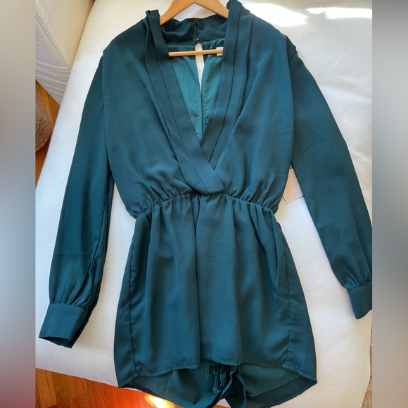 Romper by Superdown, Green Size M - Picture 3 of 7
